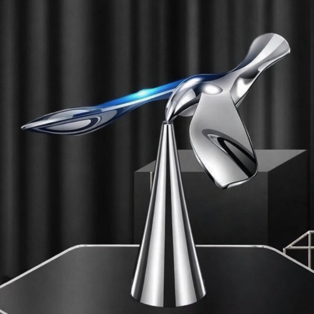 Premium Silver Balancing Bird – Anti-Gravity Science Decor & Stress Reliever